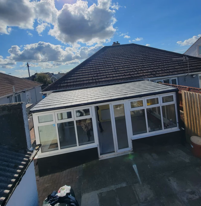Tiled conservatory roof finishes